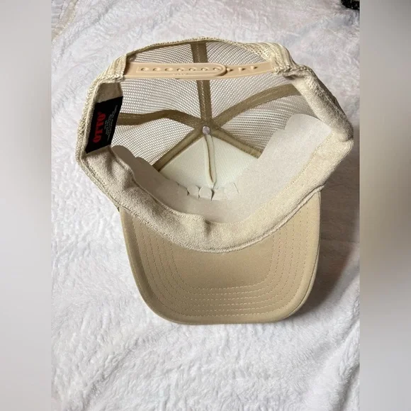 🚨 OTTO Beige Trucker Hat - Bold Statement - Picture 3 of 3